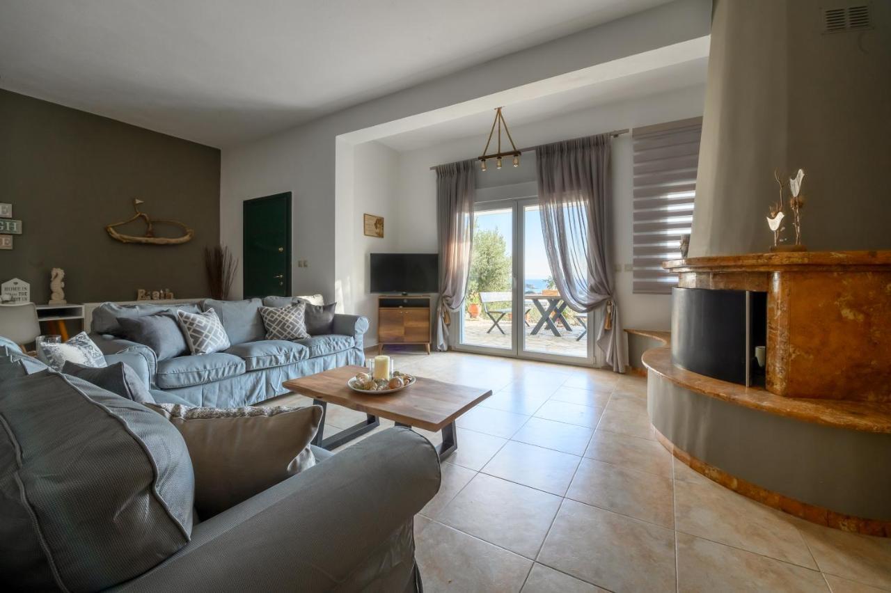 Appartamento Kastri Treehouse Nikiti  Esterno foto